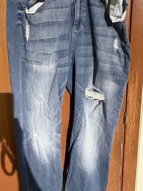 Judy Blue Faded Blue Distressed Straight Jeans size 20W